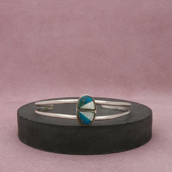 zuni sterling silver vintage turquoise mother of pearl cuff bracelet size 6.75in - Picture 1 of 3